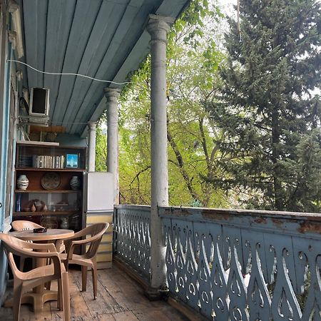 Apartment In Old Tbilisi Orbeliani Square Luaran gambar