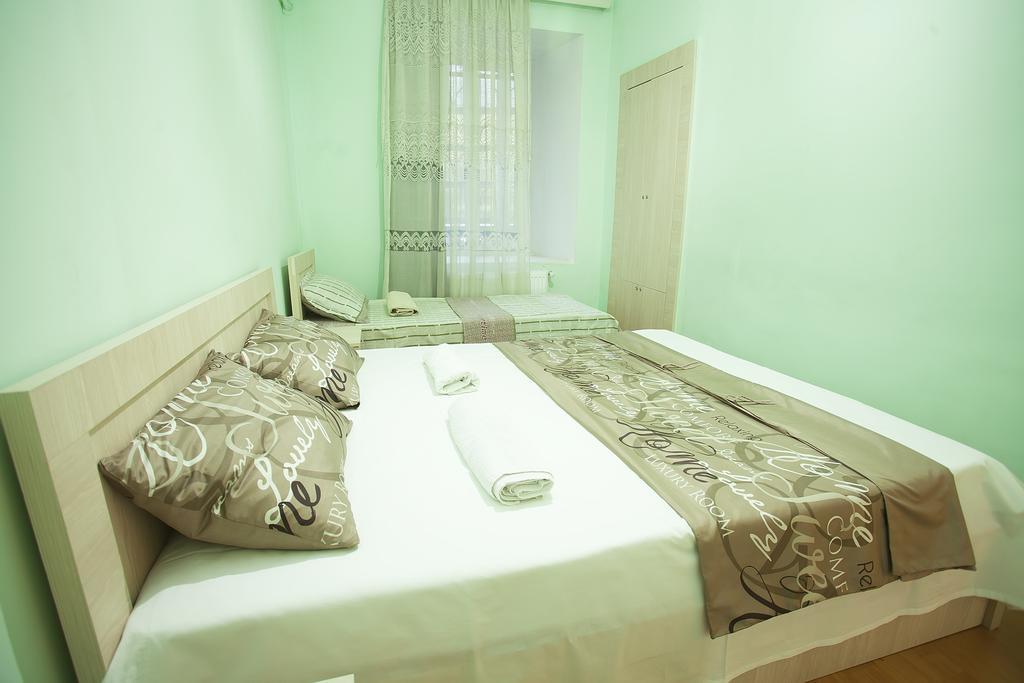 Apartment In Old Tbilisi Orbeliani Square Luaran gambar